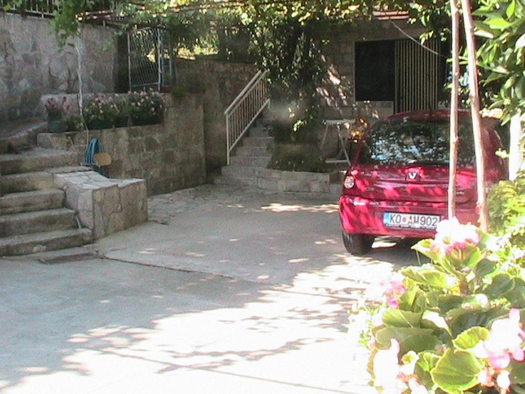 Apartments Penovic Kotor Exterior photo